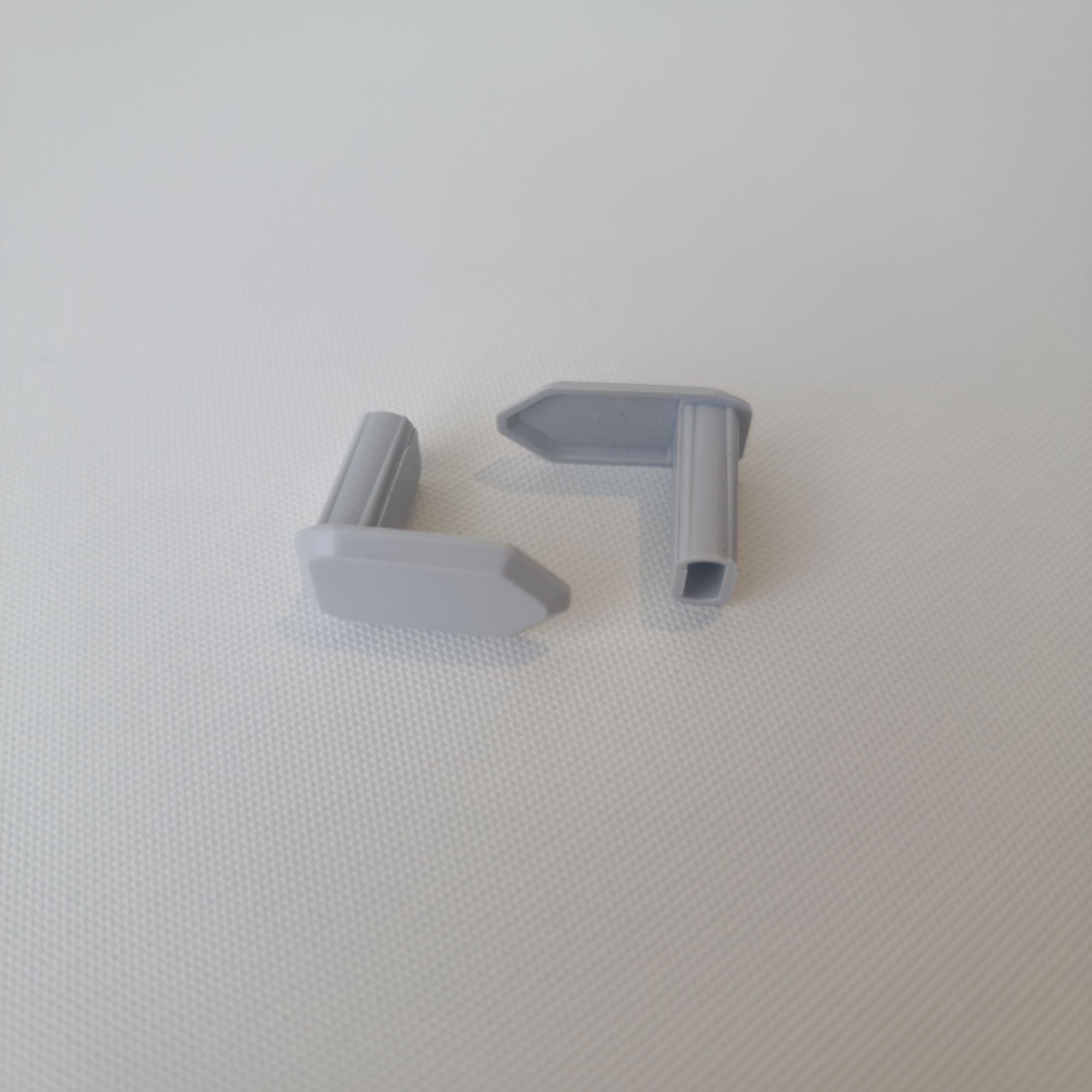Roller Blind Flat End caps - bag of 20 - grey