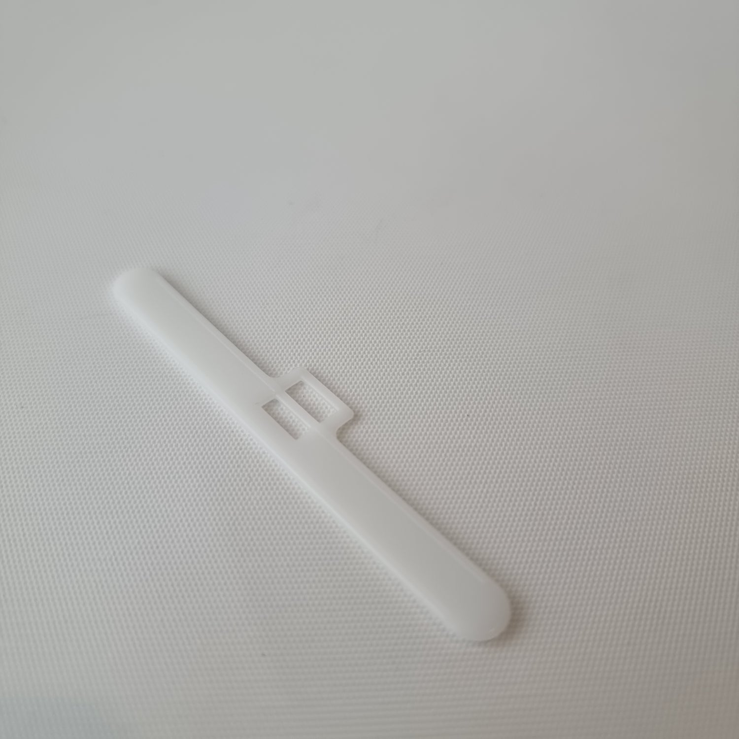 Vertical blind Slat hangers 89mm