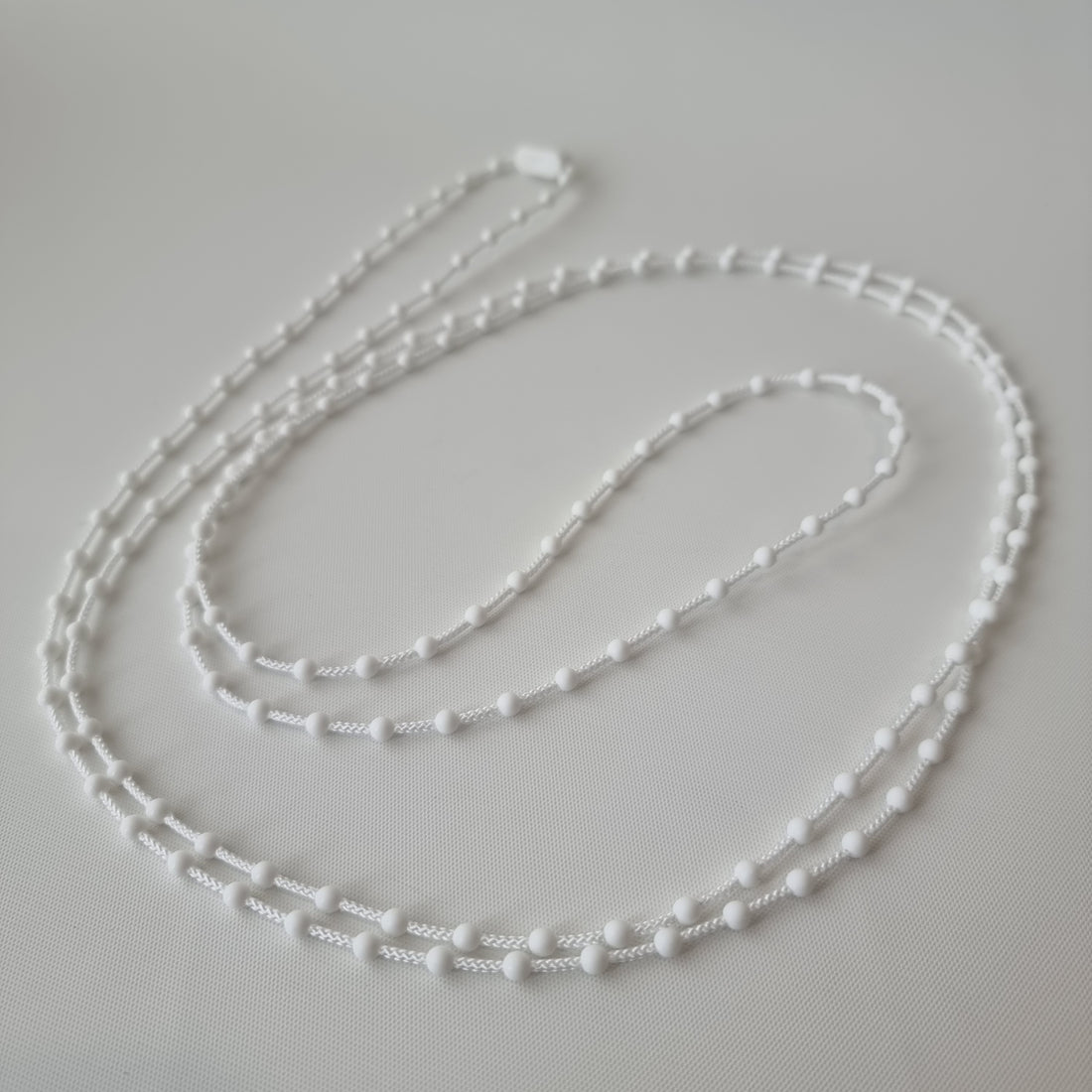 Vertical Blind control chain - white 5m